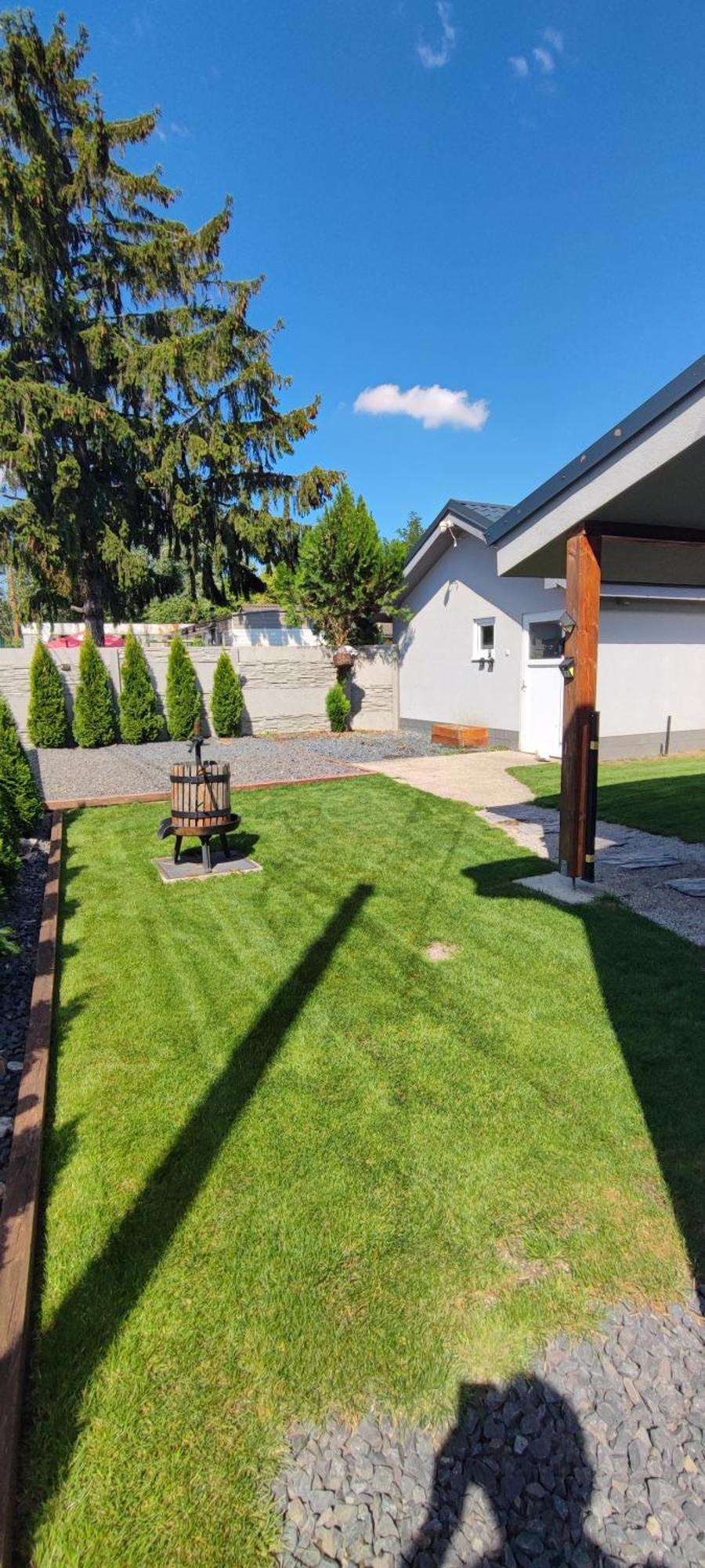 Villa Vikendovy Dom Hlboka Dunajská Streda Esterno foto