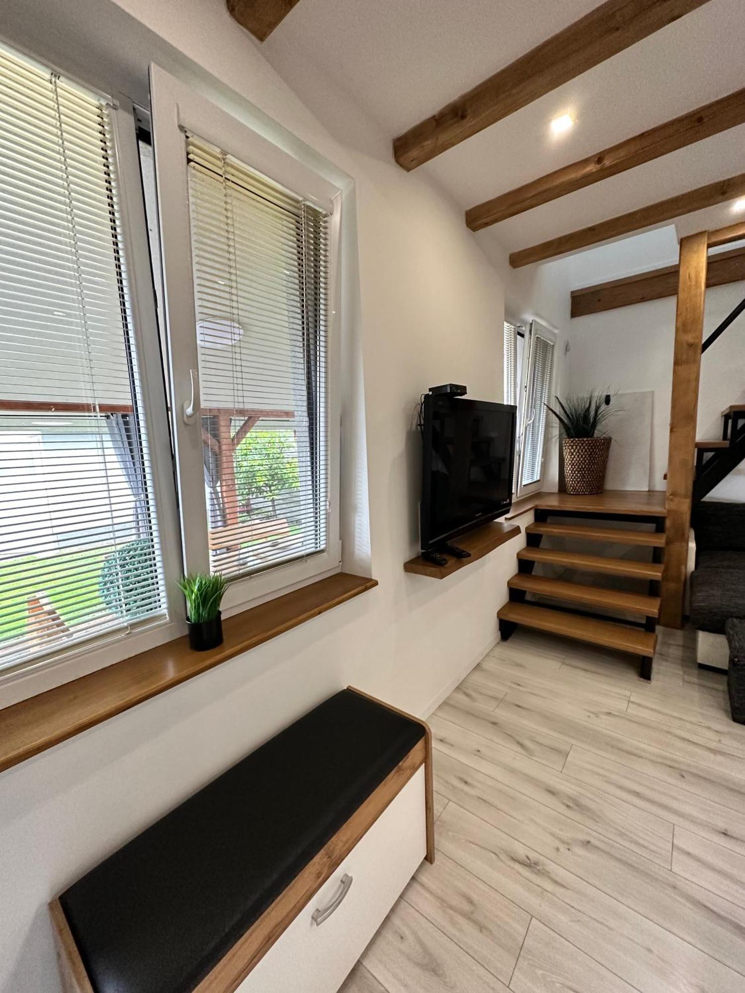 Villa Vikendovy Dom Hlboka Dunajská Streda Esterno foto